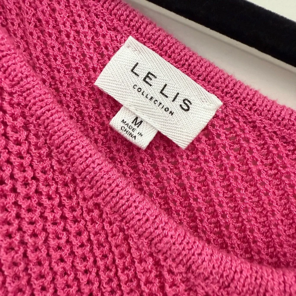 Le Lis Barbie Pink Crochet One Shoulder Mini Bodycon Dress; Woman’s medium - Picture 4 of 6